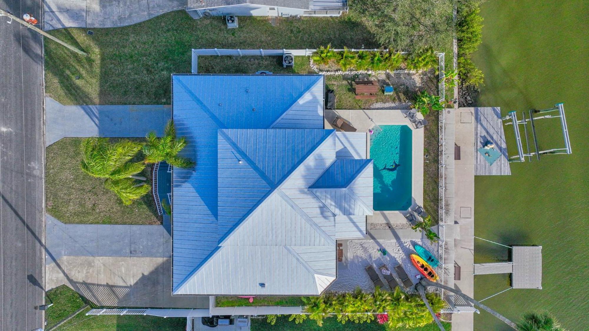 5 Bed3Bath Waterfront Pool Home With Full Gym, Office, And Heated Pool! Hernando Beach Eksteriør bilde