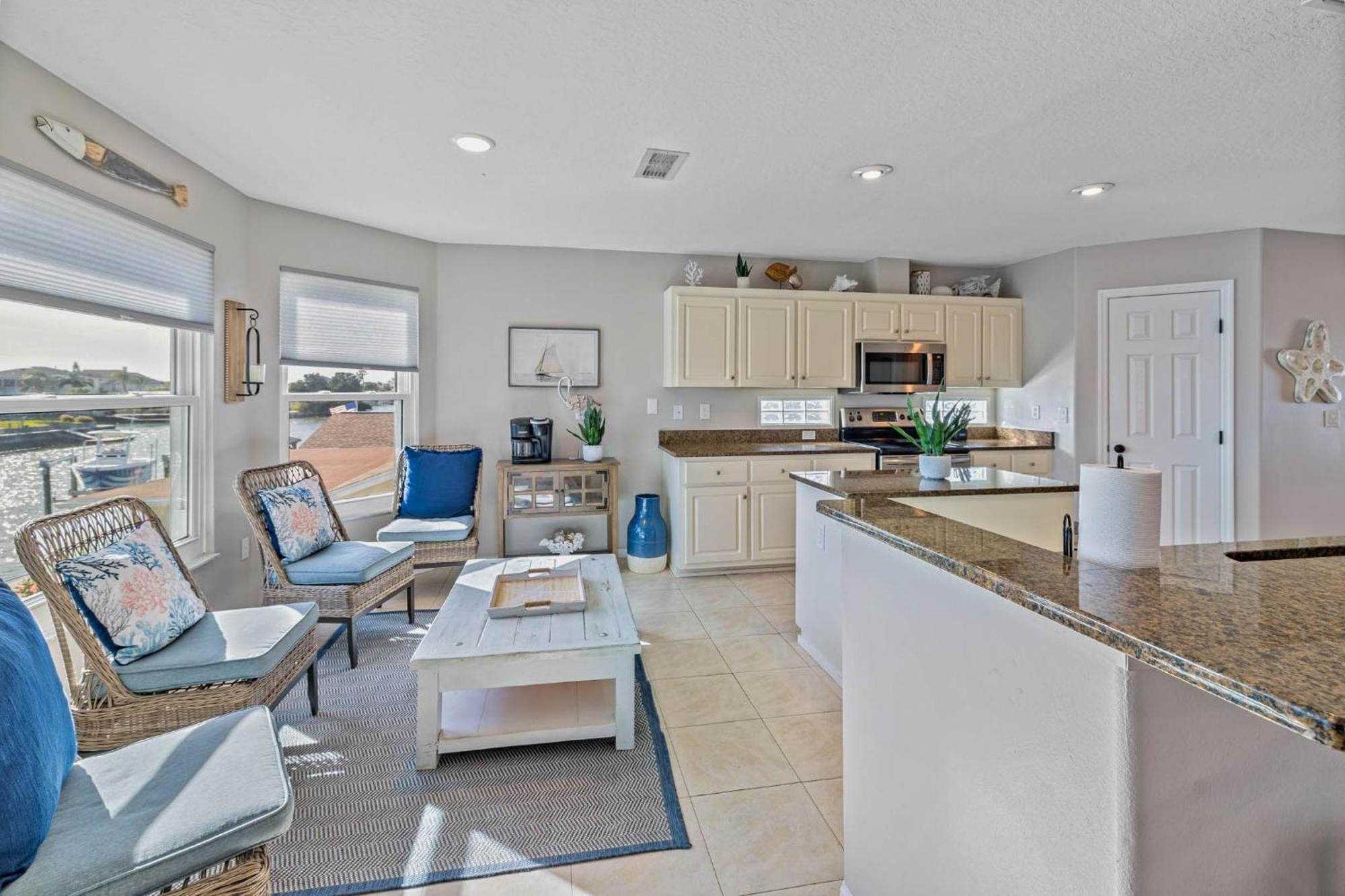 5 Bed3Bath Waterfront Pool Home With Full Gym, Office, And Heated Pool! Hernando Beach Eksteriør bilde